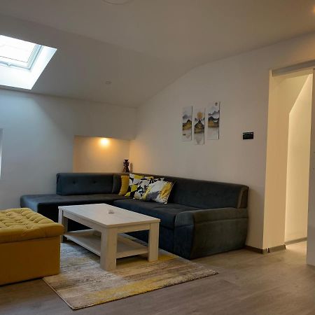 Apartment Grey Сараево Екстериор снимка