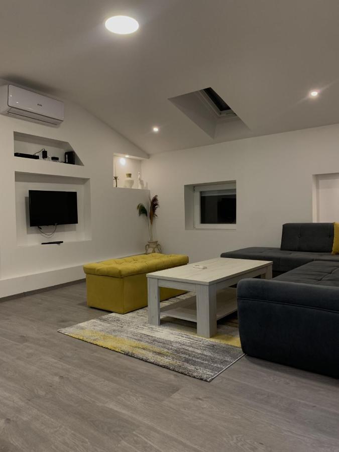 Apartment Grey Сараево Екстериор снимка