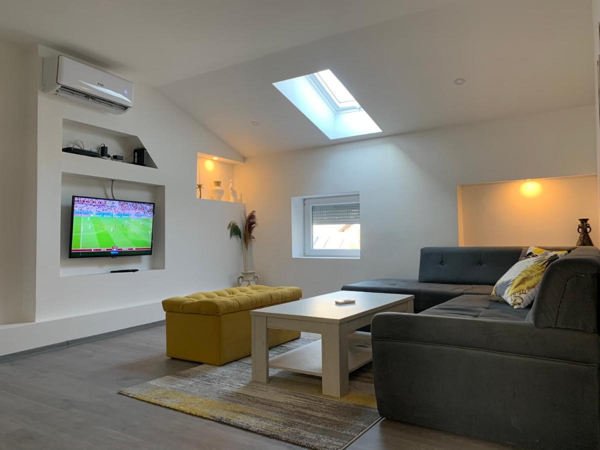 Apartment Grey Сараево Екстериор снимка